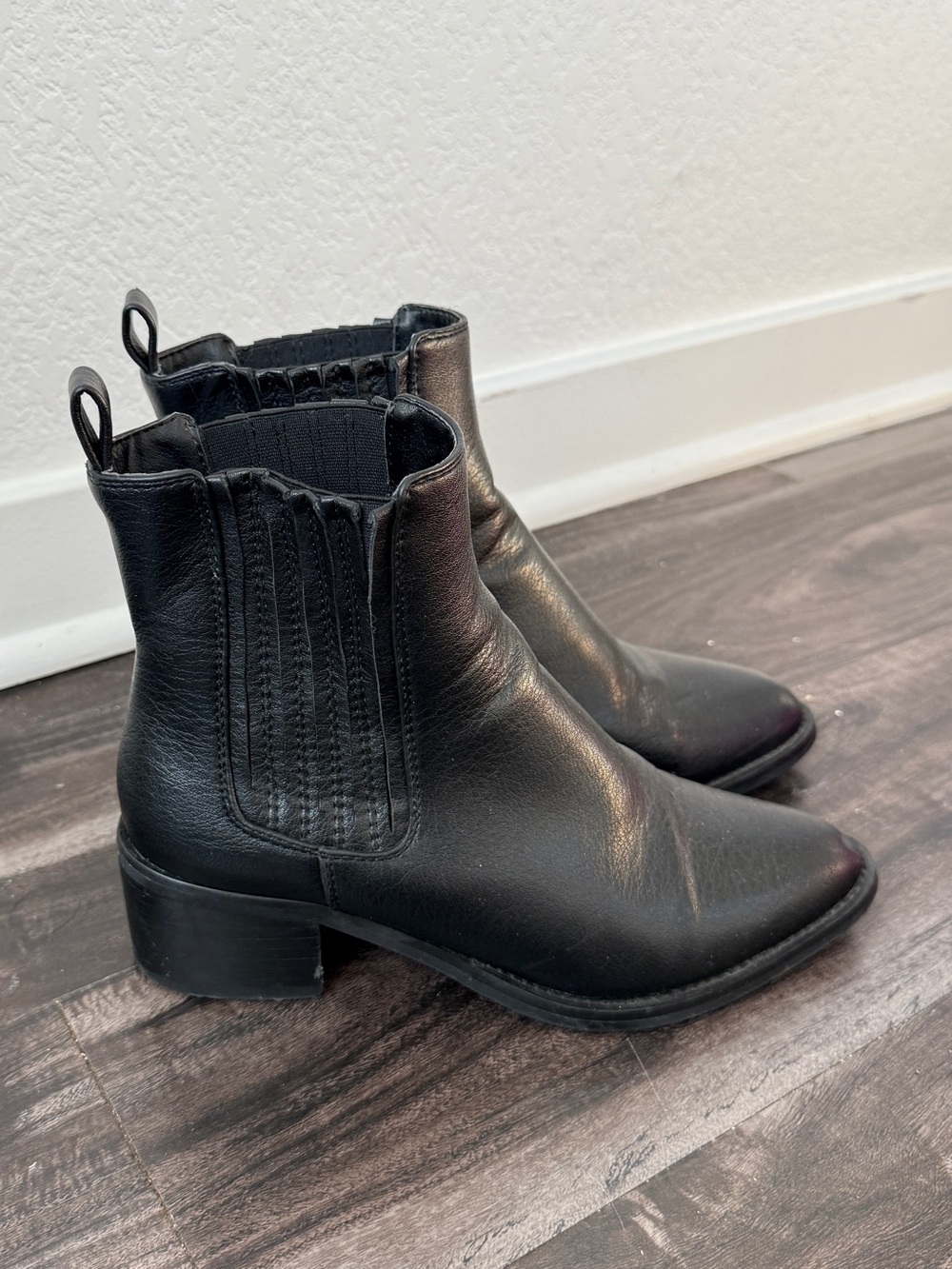 Billini Black Leather Ankle Boots - Classic Chelsea Style